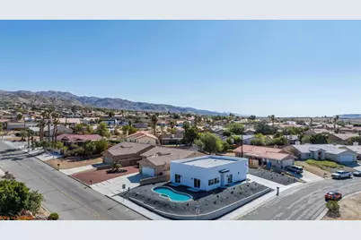 13456 Cerrita Way, Desert Hot Springs, CA 92240 - Photo 43