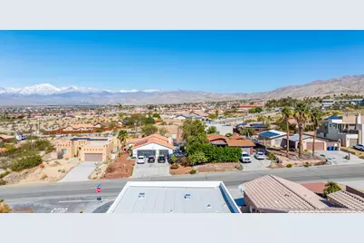 13456 Cerrita Way, Desert Hot Springs, CA 92240 - Photo 47