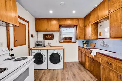 6426 Park Boulevard, Joshua Tree, CA 92252 - Photo 9