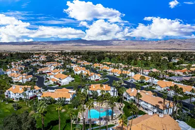 131 Desert Falls Circle, Palm Desert, CA 92211 - Photo 7