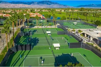 131 Desert Falls Circle, Palm Desert, CA 92211 - Photo 35