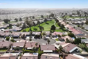 33854 Palm Lake Cir, Thousand Palms, CA 92276 - Photo 3