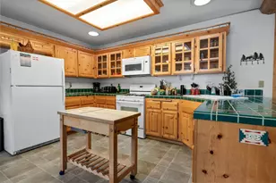 1464 Rockspray Dr, Big Bear Lake, CA 92315 - Photo 9