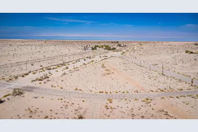 1404 Beach Club Drive, Thermal, CA 92274 - Photo 11