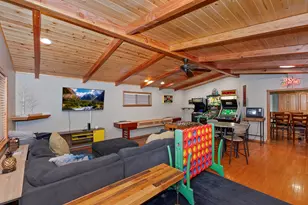 387 Wren Dr, Big Bear Lake, CA 92315 - Photo 17