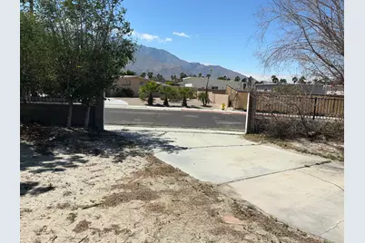 30146 San Antonio Drive, Cathedral City, CA 92234 - Photo 3