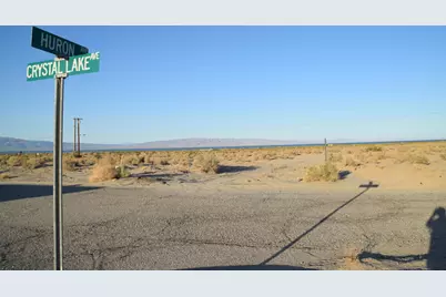 2896 Crystal Lake Avenue, Thermal, CA 92274 - Photo 9