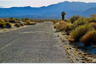 1376 Sandalwood Street, Thermal, CA 92274 - Photo 7