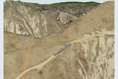 7003 Loma Verde Mountainway, Castaic, CA 91384 - Photo 3