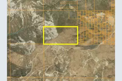 7003 Loma Verde Mountainway, Castaic, CA 91384 - Photo 11