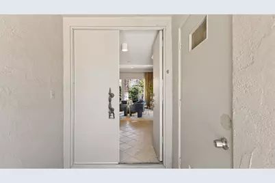 555 W Baristo Road ##6, Palm Springs, CA 92262 - Photo 5