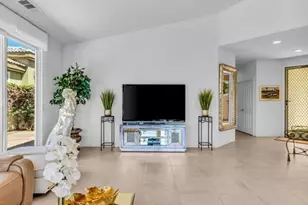 67665 S Natoma Dr, Cathedral City, CA 92234 - Photo 11