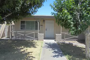 370 N 9th St, Blythe, CA 92225 - Photo 1
