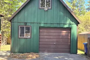 317 Spruce Ln, Sugarloaf, CA 92386 - Photo 33