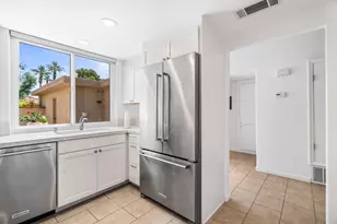 75 Majorca Dr, Rancho Mirage, CA 92270 - Photo 15