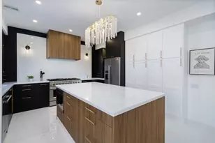 552 Desert W Dr, Rancho Mirage, CA 92270 - Photo 13