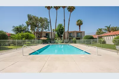 44 Lakeview Circle, Cathedral City, CA 92234 - Photo 31