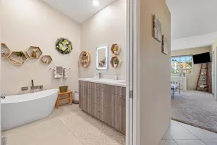 265 Desert Falls Dr E, Palm Desert, CA 92211 - Photo 5