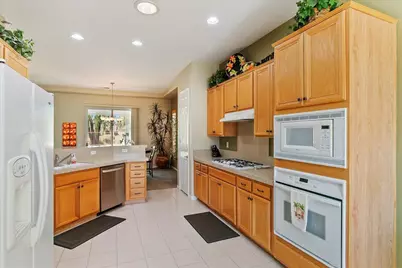 43539 Corte Del Oro, La Quinta, CA 92253 - Photo 9