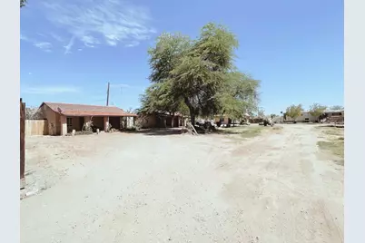 3550 Hobson Way, Blythe, CA 92225 - Photo 9