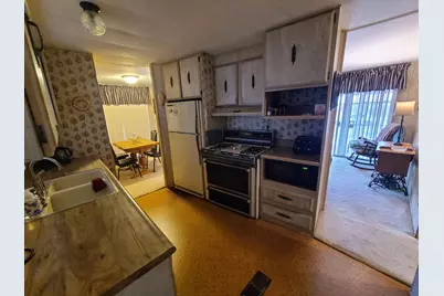 214 Thermal Place, Thermal, CA 92274 - Photo 9