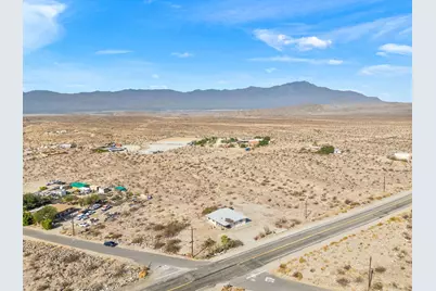 80221 Dillon Road, Desert Hot Springs, CA 92241 - Photo 9
