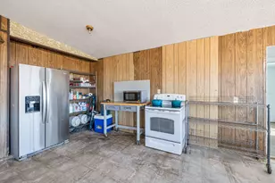 80221 Dillon Rd, Desert Hot Springs, CA 92241 - Photo 23