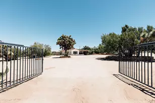 8837 Hardesty Dr Dr, Yucca Valley, CA 92284 - Photo 1