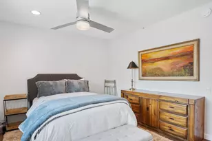 2450 Tamarisk Rd, Palm Springs, CA 92262 - Photo 21