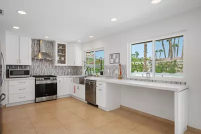 2450 Tamarisk Road, Palm Springs, CA 92262 - Photo 13