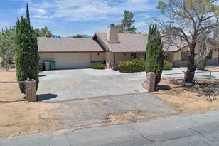 8668 Frontera Ave, Yucca Valley, CA 92284 - Photo 33