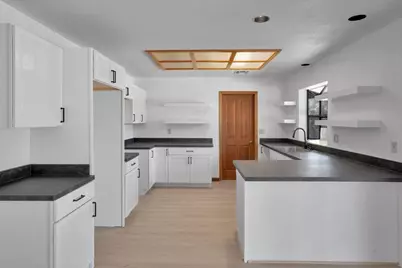 8668 Frontera Avenue, Yucca Valley, CA 92284 - Photo 11