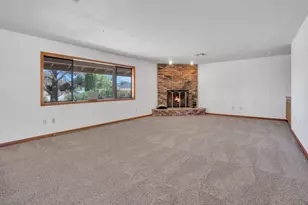 8668 Frontera Ave, Yucca Valley, CA 92284 - Photo 5