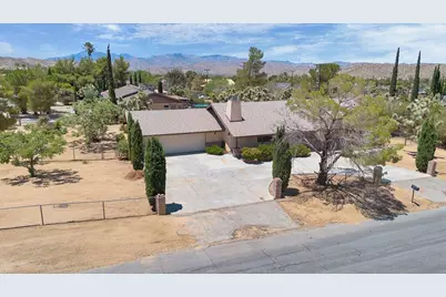 8668 Frontera Avenue, Yucca Valley, CA 92284 - Photo 27