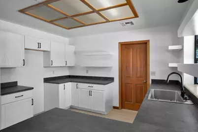 8668 Frontera Avenue, Yucca Valley, CA 92284 - Photo 9