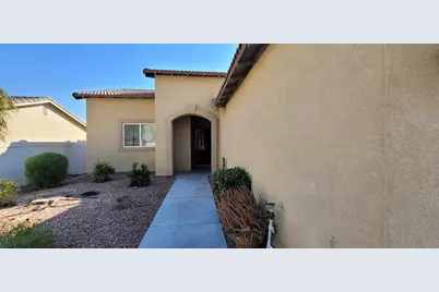 64057 Olympic Mountain Avenue, Desert Hot Springs, CA 92240 - Photo 3
