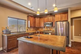 7225 Adobe Rd, 29 Palms, CA 92277 - Photo 13