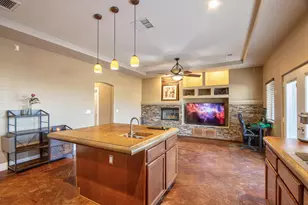 7225 Adobe Rd, 29 Palms, CA 92277 - Photo 15