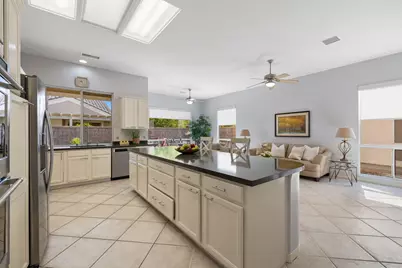 37248 Wyndham Road, Palm Desert, CA 92211 - Photo 13