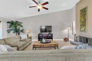 168 Camino Arroyo S, Palm Desert, CA 92260 - Photo 17