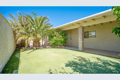 8582 Frontera Avenue, Yucca Valley, CA 92284 - Photo 29