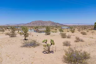 58522 Reche Rd, Landers, CA 92285 - Photo 5