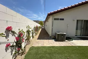 54445 Avenida Alvarado, La Quinta, CA 92253 - Photo 27