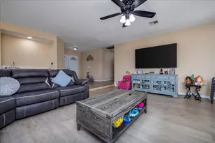 27650 Avenida Terrazo, Cathedral City, CA 92234 - Photo 11