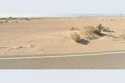 1425 S Marina Drive, Thermal, CA 92274 - Photo 1