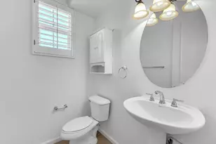 2250 N Hermosa Dr, Palm Springs, CA 92262 - Photo 15