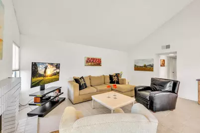 103 Verde Way, Palm Desert, CA 92260 - Photo 11