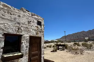 73392 Sullivan Rd, 29 Palms, CA 92277 - Photo 15