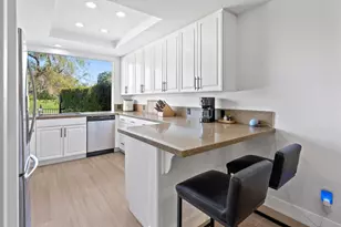 38 Pine Valley Dr, Rancho Mirage, CA 92270 - Photo 5