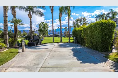 69411 Ramon Rd #1075, Cathedral City, CA 92234 - Photo 5